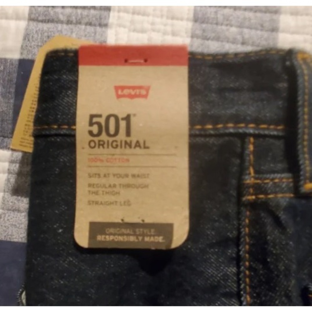 Levi's Men's 501 Original Fit Jeans Straight Leg Button Fly 100% Cotton 42x32